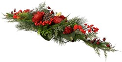 Kerststuk Everlands raspberry 80cm