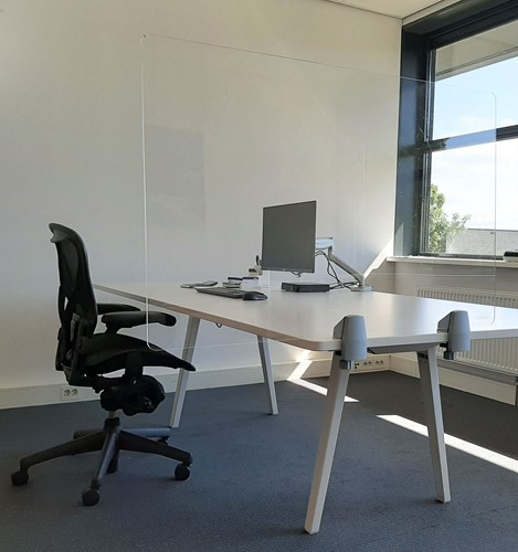 Preventiescherm  65x140cm Desq met 2 bureauklemmen-2