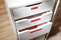 Dymotape D1 24mm zwart op rood 53717-5