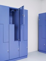 Lockerkast van Esch Z-vormige kast 80x185x50cm SZ2402/P-3