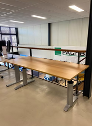 Bureau slinger verstelbaar zit/zit 180x80cm - gebruikt - excl. bezorgkosten