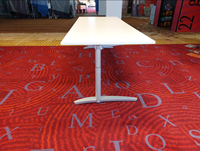 Bureau 240x90cm hoogte instelbaar, frame alu-kleur, blad wit - gebruikt-2