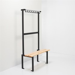 Kleedkamer garderobe