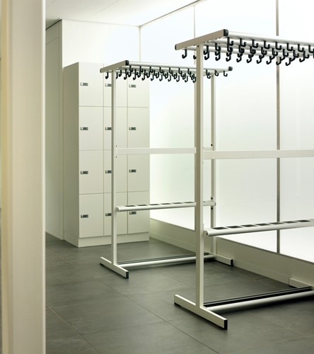 Garderoberek Tertio DV2P 200x170x60cm incl. 76 jashaken + paraplurek